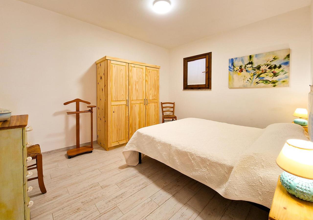 Appartement Residenza Quarto 02 - La Maddalena à La Maddalena  Extérieur photo